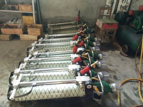 點(diǎn)擊查看詳細(xì)信息<br>標(biāo)題：MQT-120/2.8型氣動(dòng)錨桿鉆機(jī)15898635797 0537-3202711 閱讀次數(shù)：50798